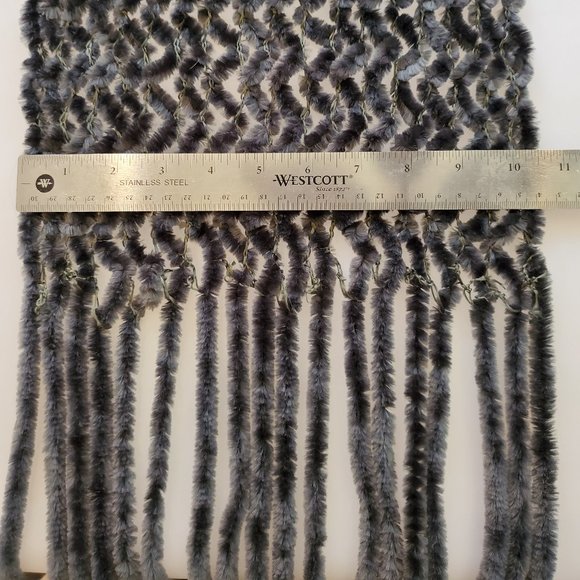 Woven Dark Green Scarf - Picture 5 of 6